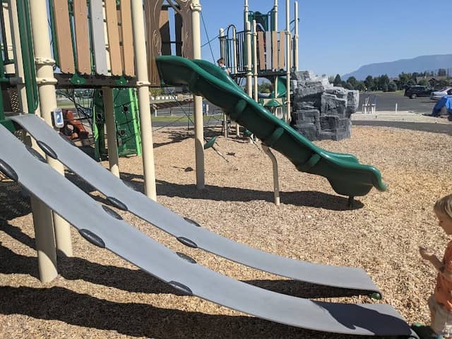Emerald Heights Park North - Image 3