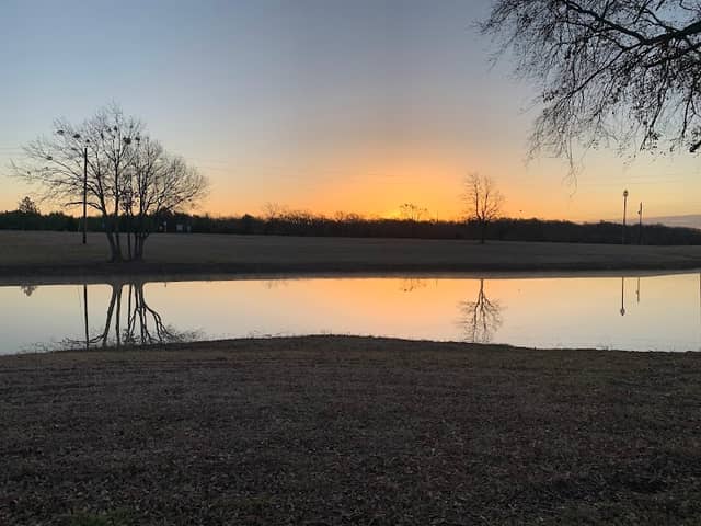 TWO ACRE LAKE - Image 3