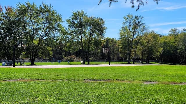 David Weiss Memorial Park - Image 2