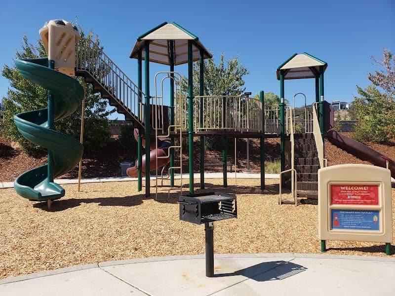 Gayaldo Park - Image 1