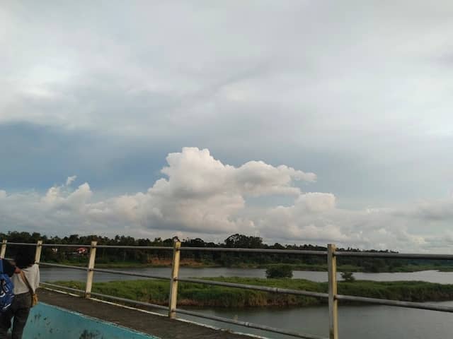 Sabari Railway Sunset Point Bridge - Image 2