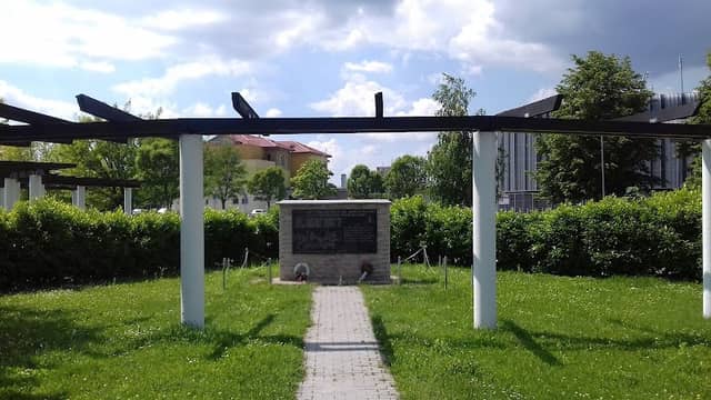 Pamätník výmeny obyvateľstva po 2. svetovej vojne - Image 2