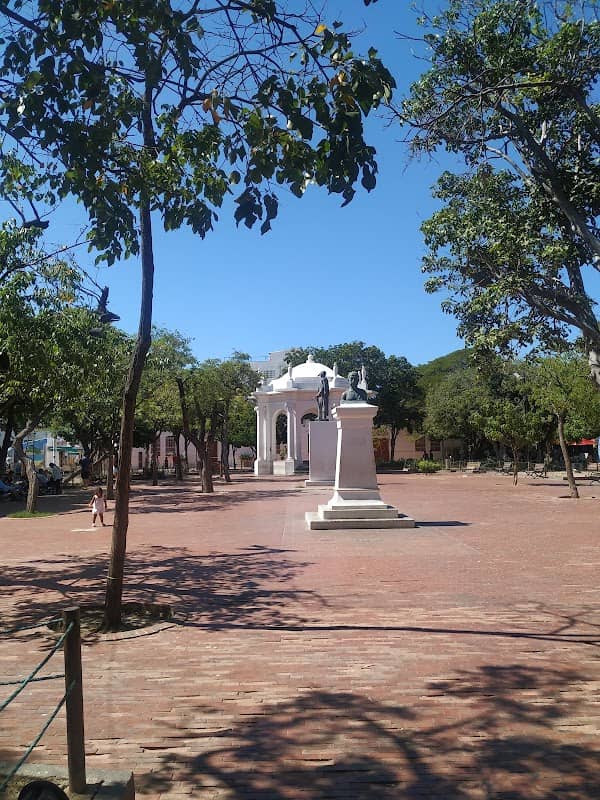 Parque de los Novios - Image 3