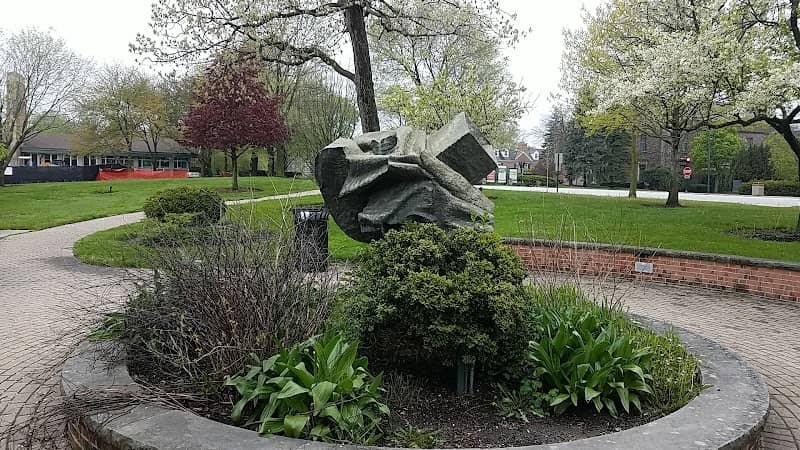Station Park - Image 2