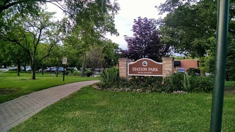 Station Park - Image 1