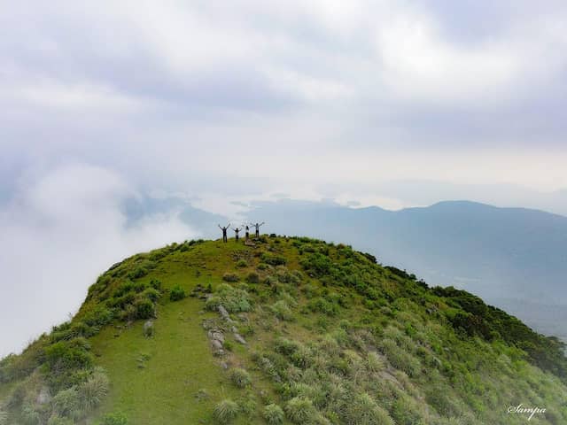 Karagahathenna view point - Image 1