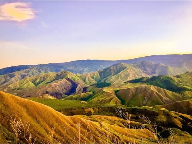 Panimahawa Ridge - Image 1