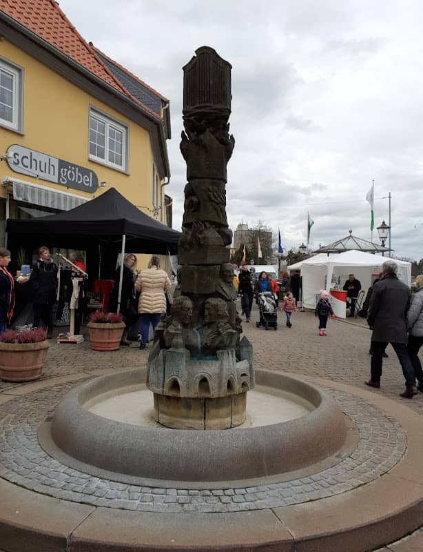Mozartbrunnen - Image 1
