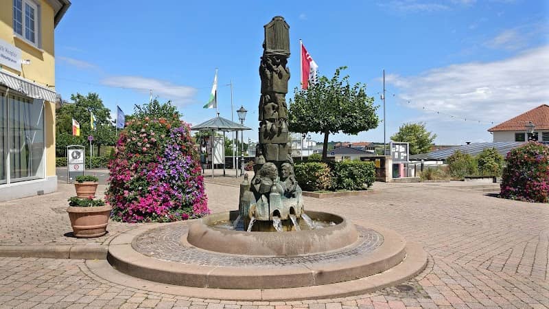 Mozartbrunnen - Image 2