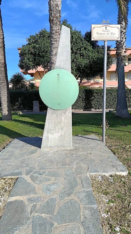 Monumento si partigiani del mare - Image 2