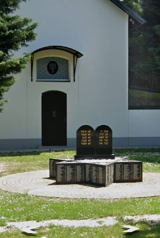 Zsidó emlékmű - Image 1