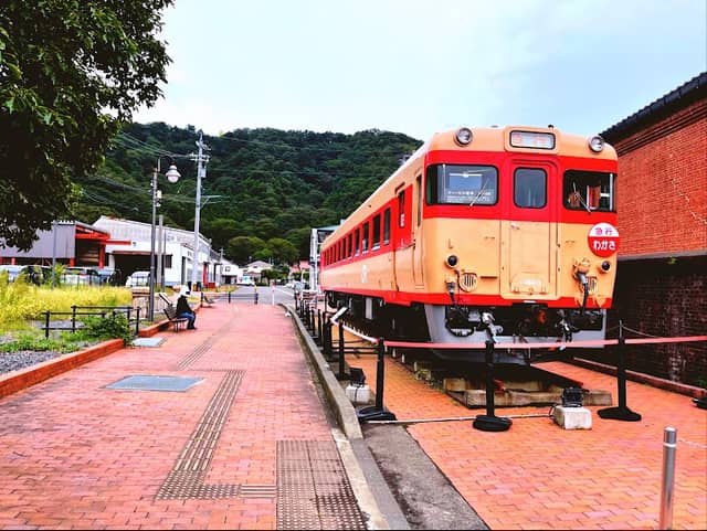 Tsuruga Red Brick Warehouse - Image 3
