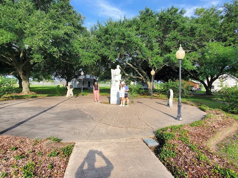Republic of Texas Plaza - Image 1