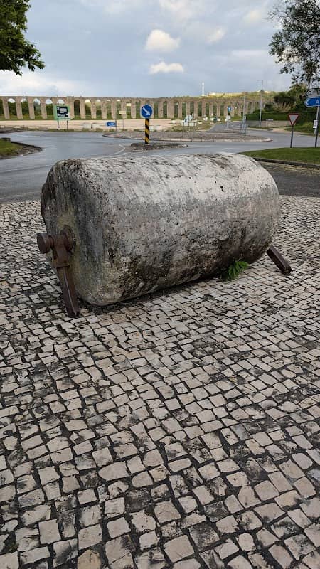 Cilindro de pedra - Image 2