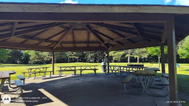 Salter Memorial Park - Image 2