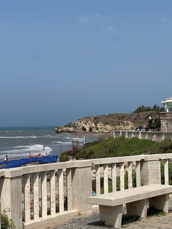 Public Beach Access - Image 3