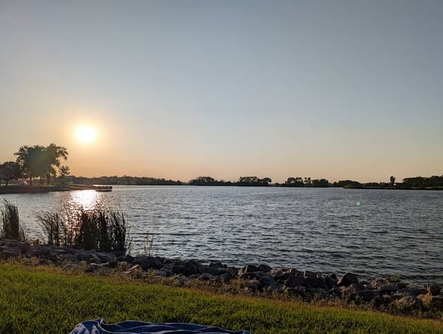 Lake Farley Park - Image 1