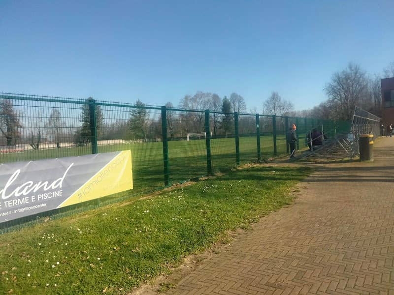 Street Art Murales al Centro Sportivo di Lentate sul Seveso di Cristian Sonda - Image 1