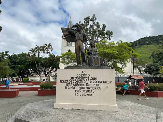 Monumento ao Colono Imigrante - Image 1
