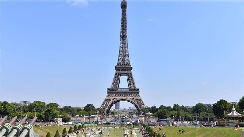 Effile Tower - Image 1