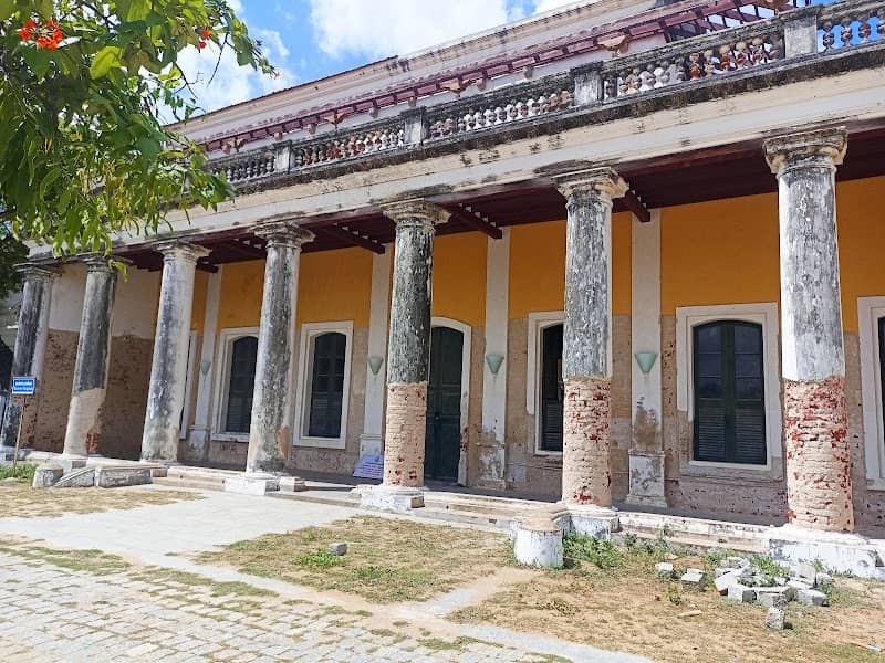 Governor's Bungalow - Image 2