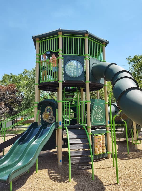 Gower Park - Image 1