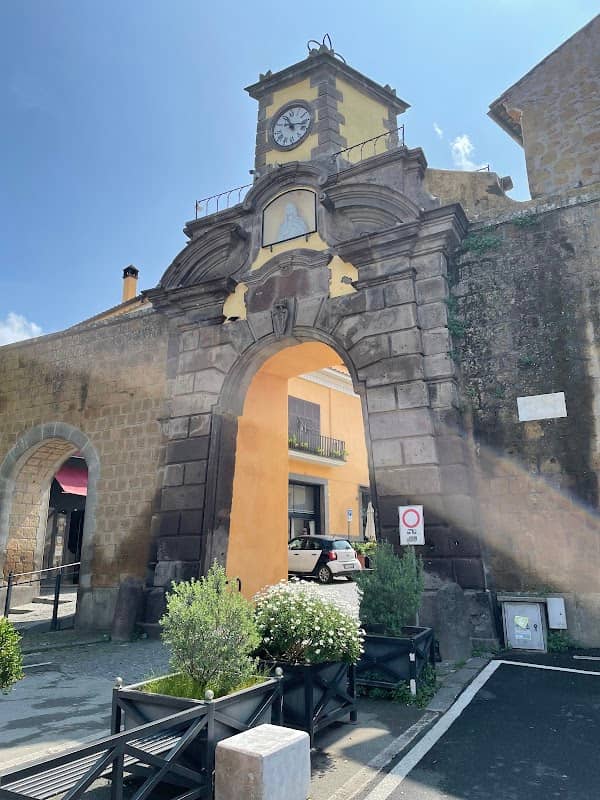 Porta di Poggio - Image 1