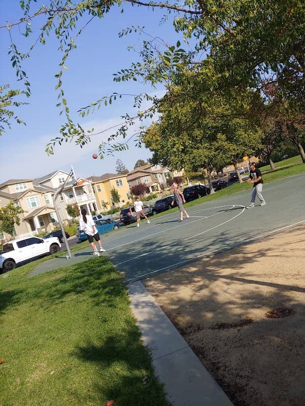 Mountain View Park - Image 2
