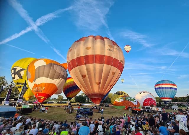 Ballonfestival Grave - Image 1