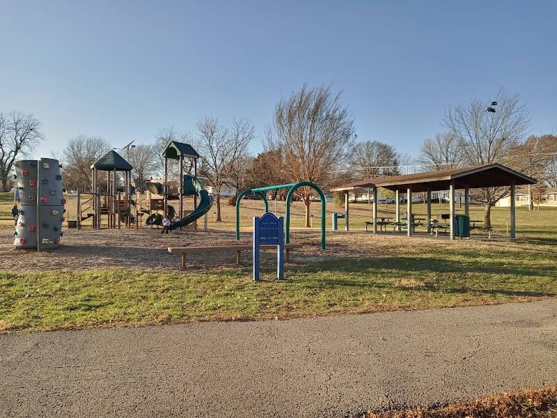Kritser Park - Image 1