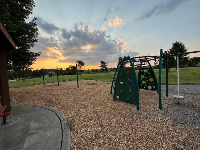 River's Edge / Reserve Park - Image 1