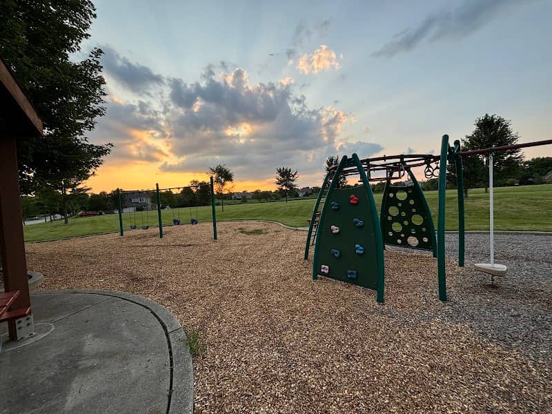 River's Edge / Reserve Park - Image 1