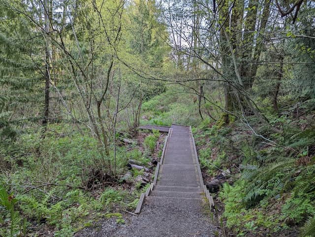 Old Riverside Park - Image 1