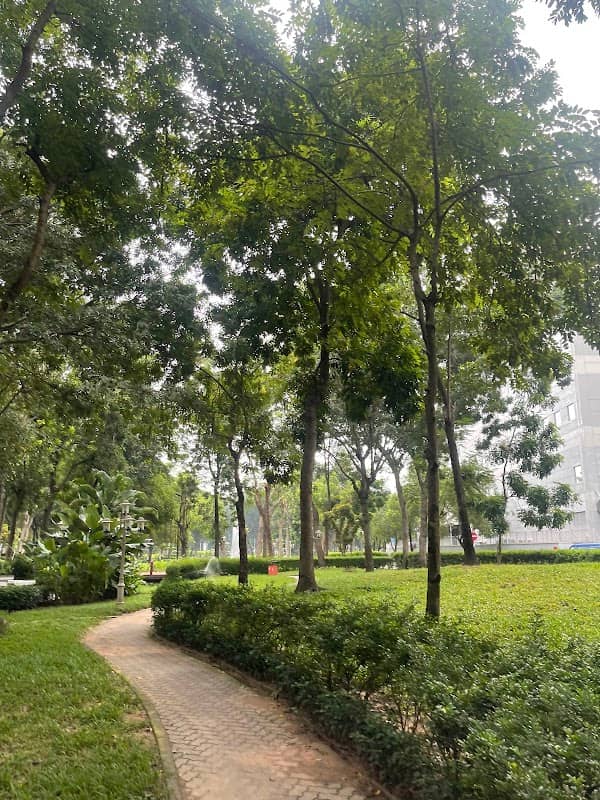 Sân chơi thiếu nhi - Image 1