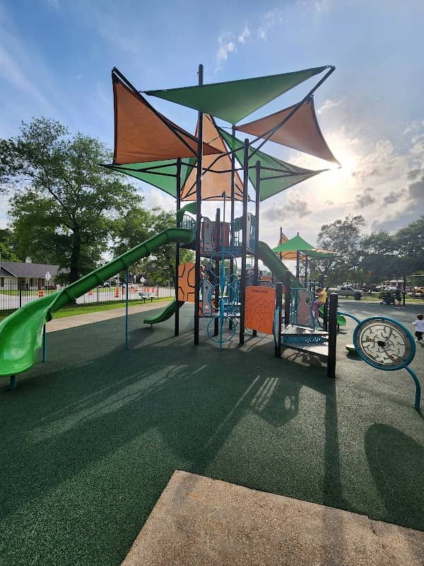 Teddy Bear Park - Image 1