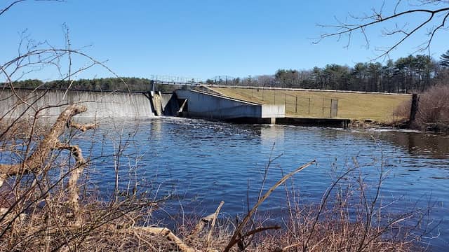 Turner Reservoir Loop Trailhead Parking - Image 2