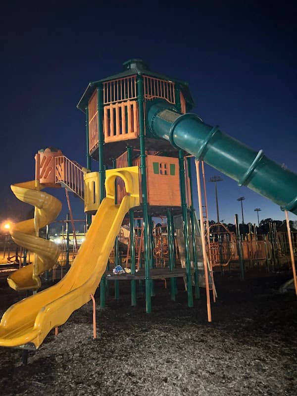 Petal City Park - Image 2