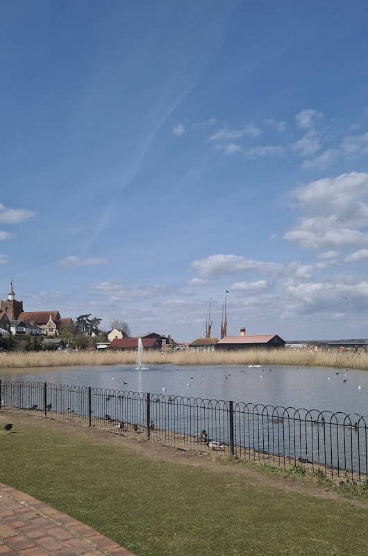 Promenade Park Marine Lake - Image 1