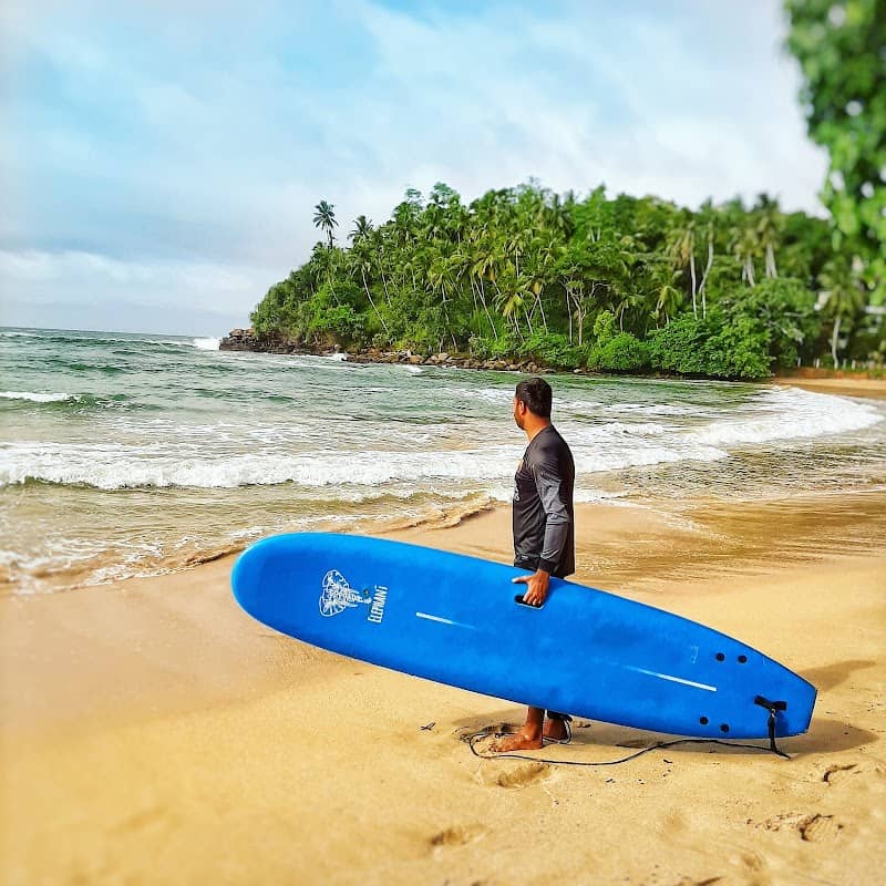 Hiriketiya beach - Image 3