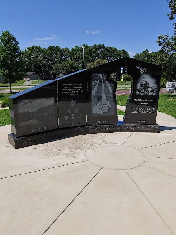 Kingsport Veterans Memorial - Image 2