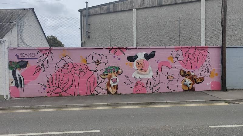 Cow mural - Image 1