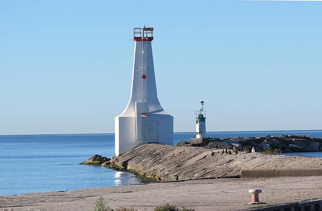 Cobourg East Pierhead Lighthouse - Image 1
