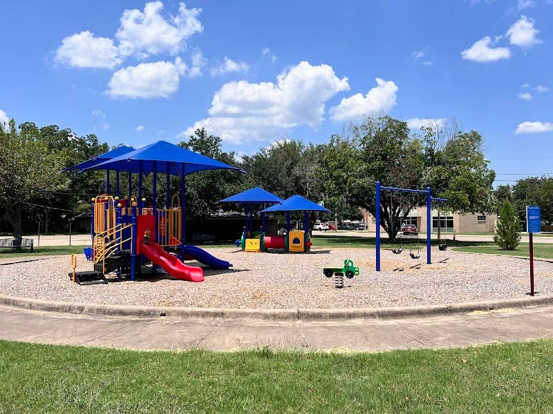 Santa Fe Park - Image 1