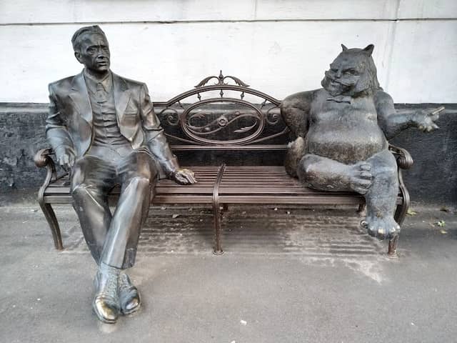 Sculpture garden - Image 2