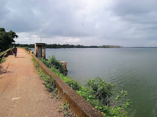 Dam canal - Image 1
