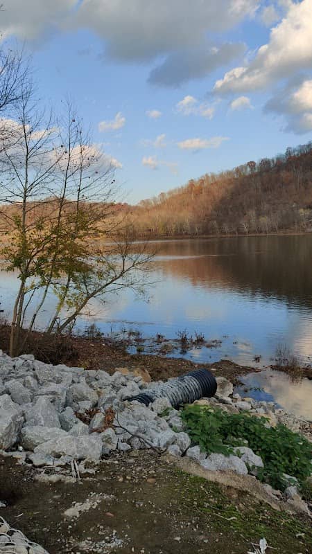 Newburg Landing - Image 1