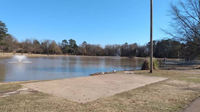 Spring Lake Park Neighborhood - Image 2