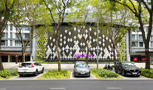 Thác nước Diamond Alnata - Image 1