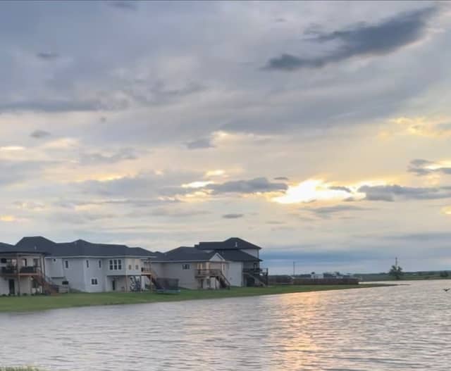 Crue Lake - Image 1