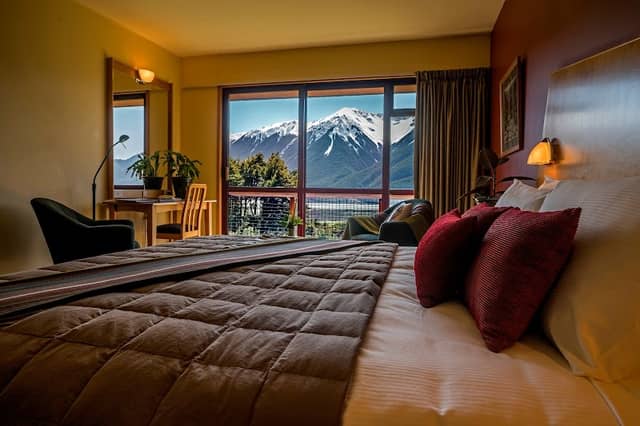 Wilderness Lodge Arthur's Pass - Image 1
